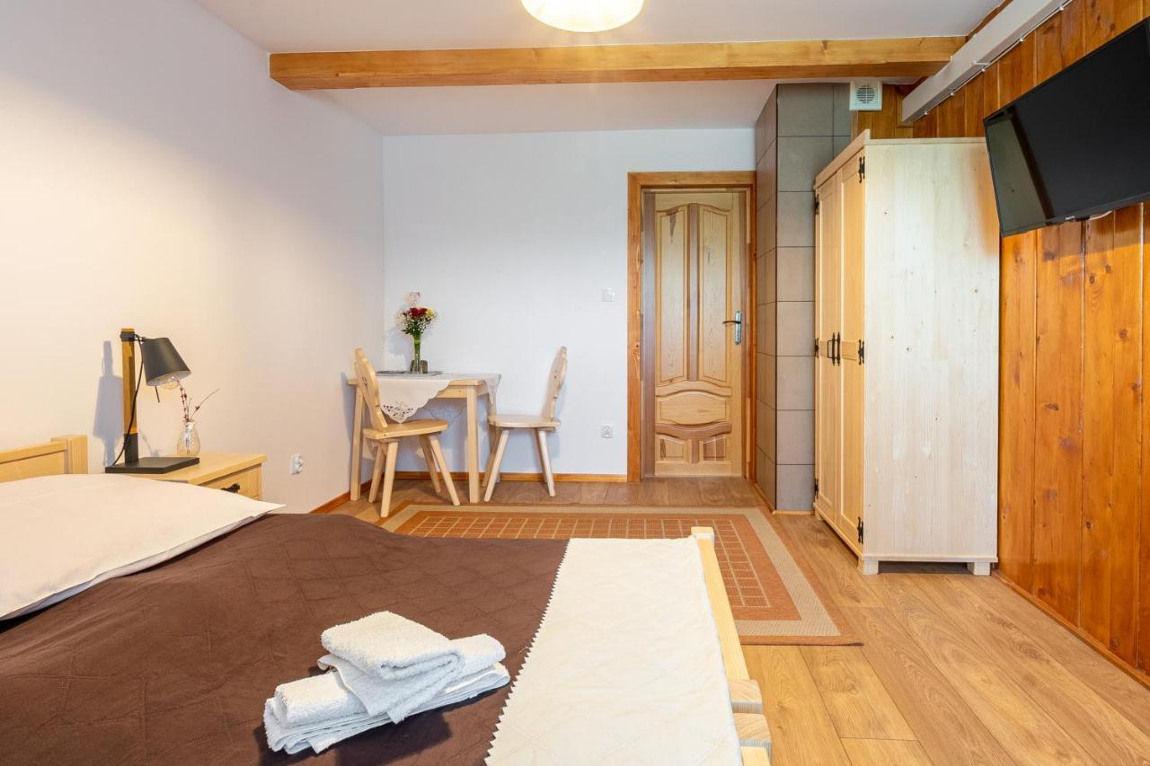 9 Sil Drewniany Dom Homestay