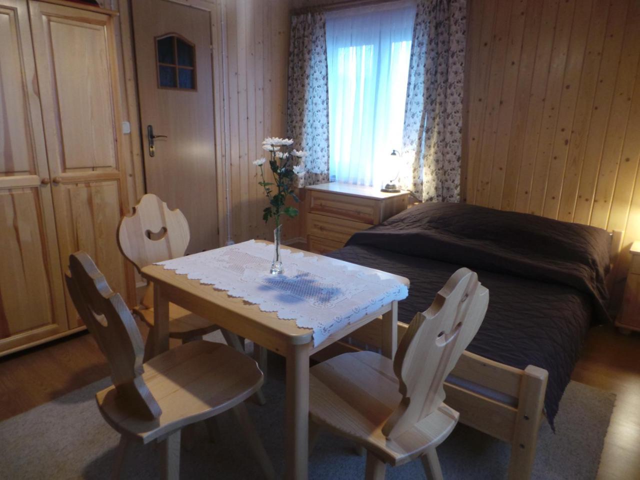 Homestay 9 Sil Drewniany Dom